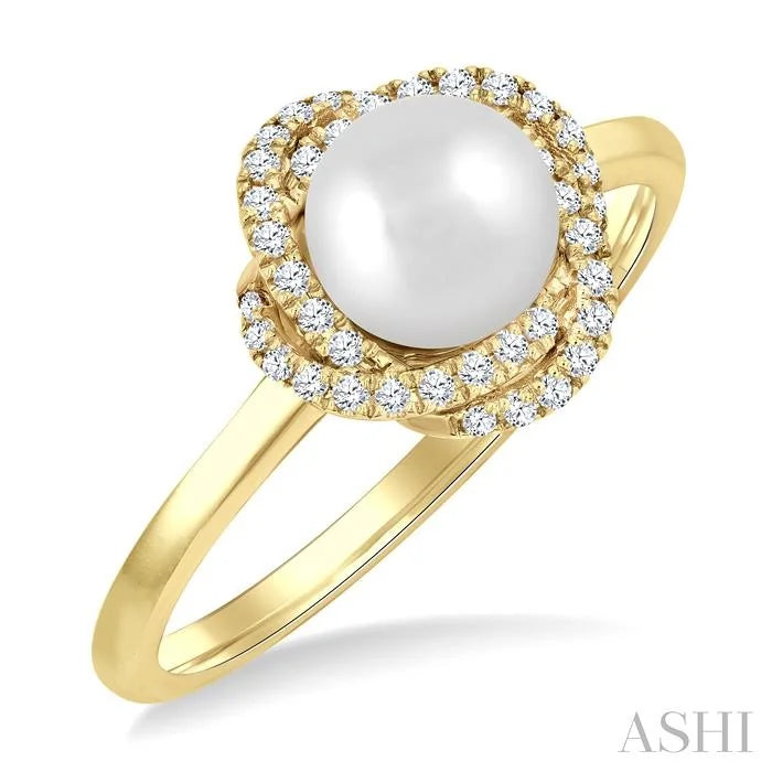 Pearl & Petite Diamond Fashion Ring