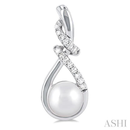 Pearl & Diamond Fashion Earrings