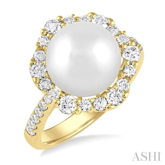 Pearl & Halo Diamond Fashion Ring
