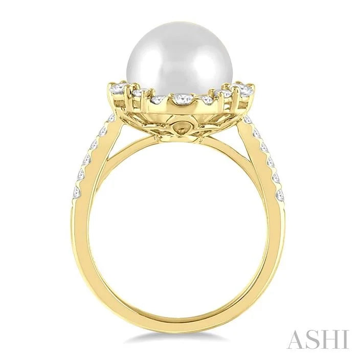 Pearl & Halo Diamond Fashion Ring