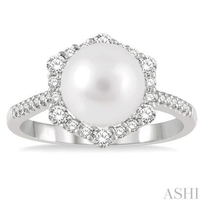 Pearl & Halo Diamond Fashion Ring
