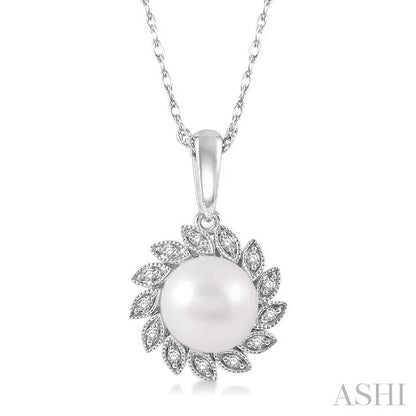 Pearl & Diamond Fashion Pendant