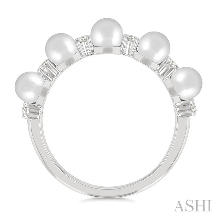 Pearl & Diamond Fashion Ring