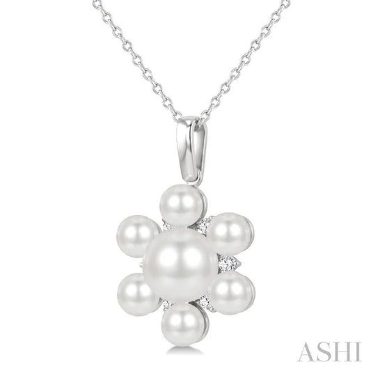 Floral Pearl & Diamond Fashion Pendant