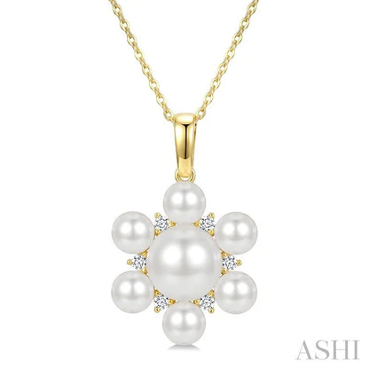 Floral Pearl & Diamond Fashion Pendant