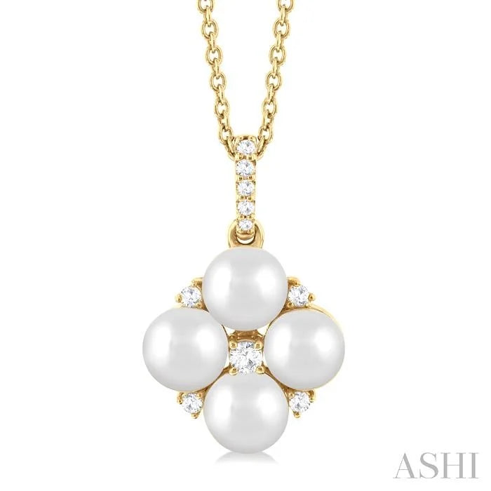 Pearl & Diamond Fashion Pendant
