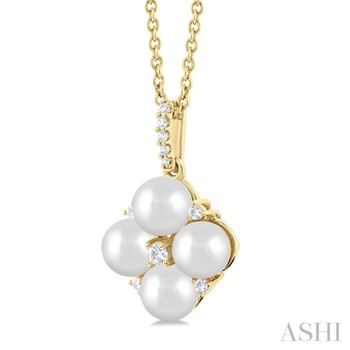 Pearl & Diamond Fashion Pendant