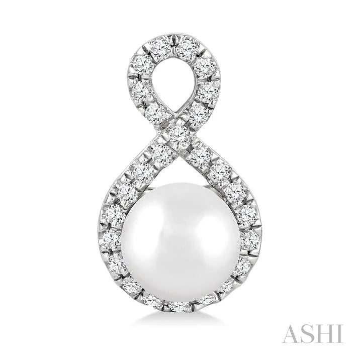 Pearl & Petite Diamond Fashion Earrings