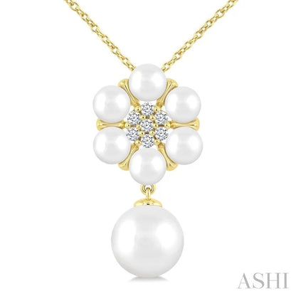 Floral Pearl & Diamond Fashion Pendant