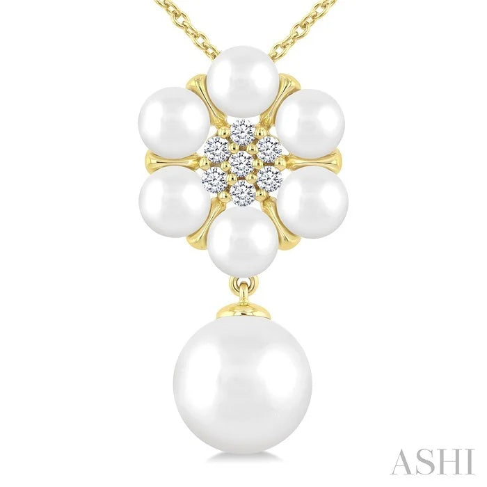 Floral Pearl & Diamond Fashion Pendant