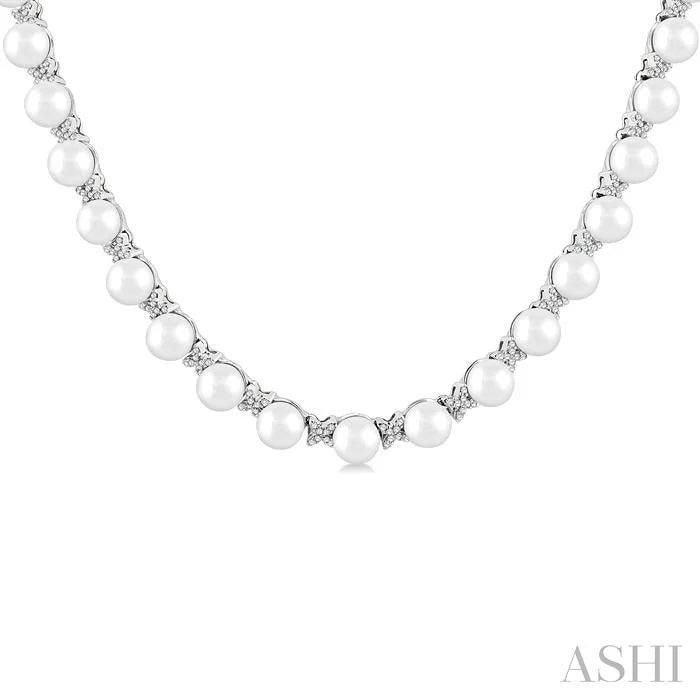 Pearl & Diamond Floral Fashion Necklace