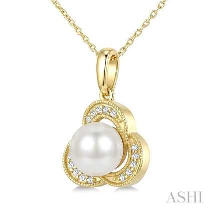 Pearl & Diamond Fashion Pendant