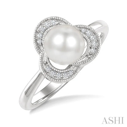 Pearl & Diamond Fashion Ring