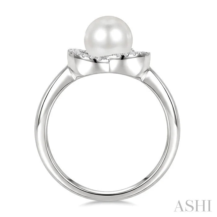 Pearl & Diamond Fashion Ring