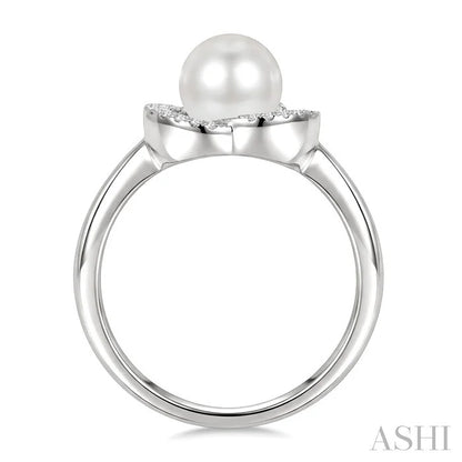 Pearl & Diamond Fashion Ring