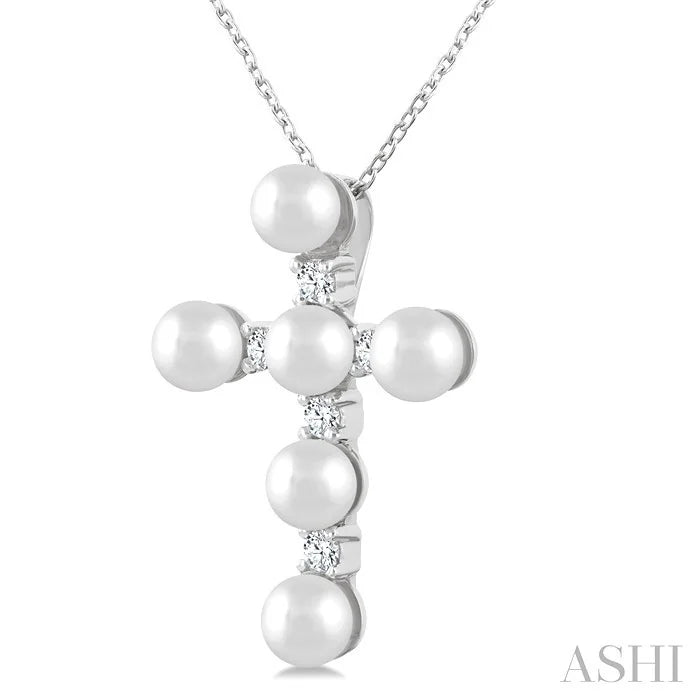 Cross Pearl & Diamond Fashion Pendant