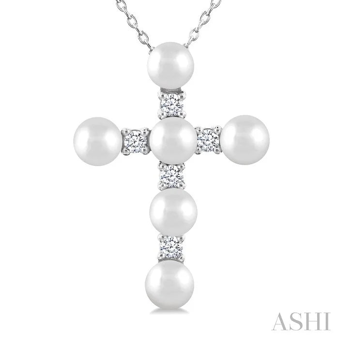 Cross Pearl & Diamond Fashion Pendant