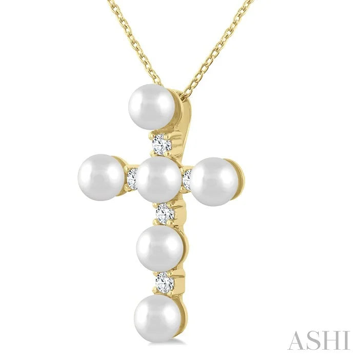 Cross Pearl & Diamond Fashion Pendant