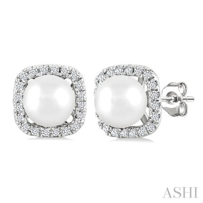 Pearl & Petite Halo Diamond Fashion Earrings