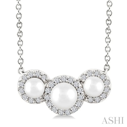 Round Shape Past Present & Future Pearl & Halo Diamond Pendant