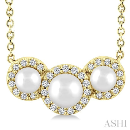 Round Shape Past Present & Future Pearl & Halo Diamond Pendant