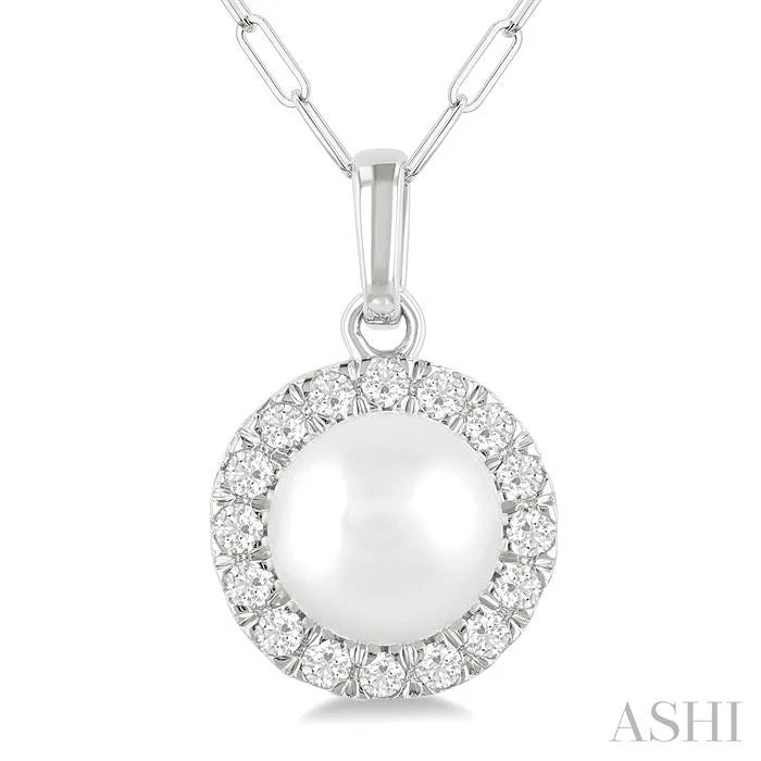 Pearl & Halo Diamond Pendant