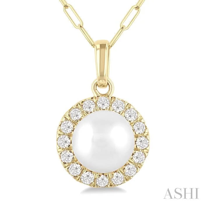 Pearl & Halo Diamond Pendant