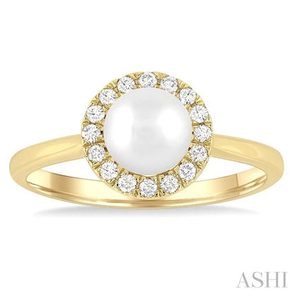 Pearl & Halo Diamond Ring