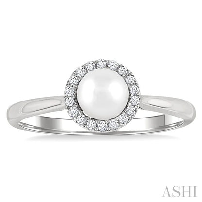Pearl & Halo Diamond Ring