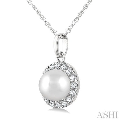 Pearl & Halo Diamond Pendant
