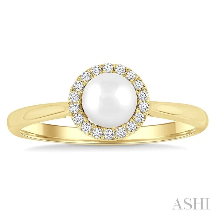 Pearl & Halo Diamond Ring