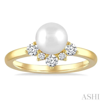 Pearl & Diamond Fashion Ring