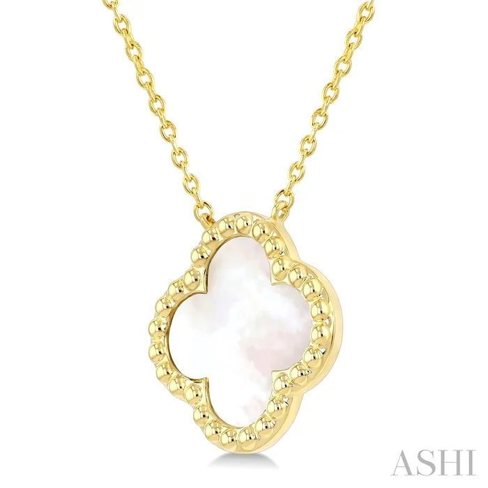 Bead Clover Mother Of Pearl Pendant