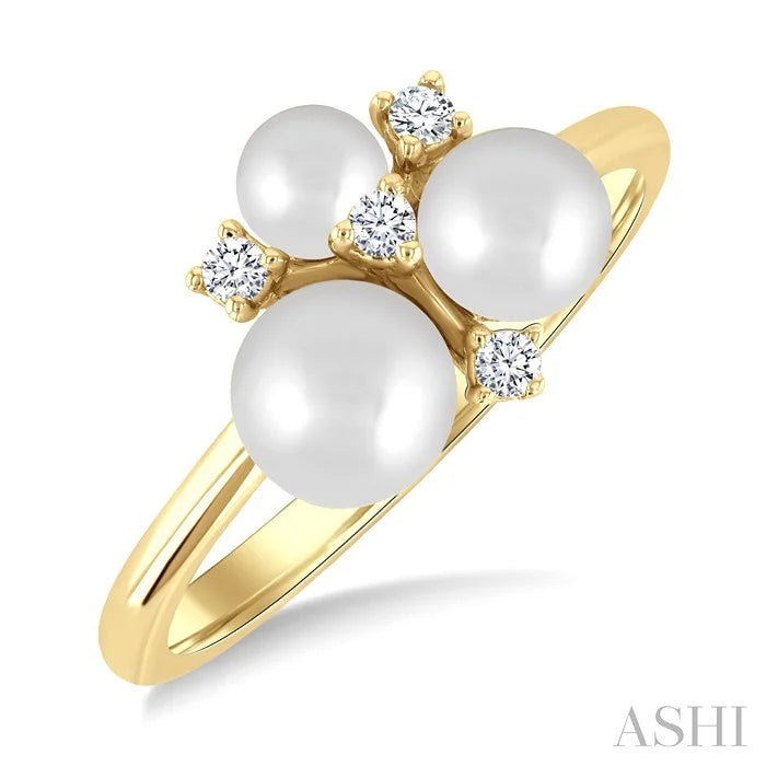 Pearl & Diamond Fashion Ring