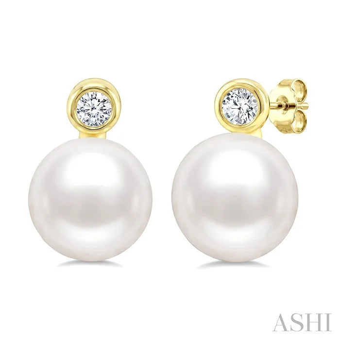 Pearl & Diamond Stud Earrings