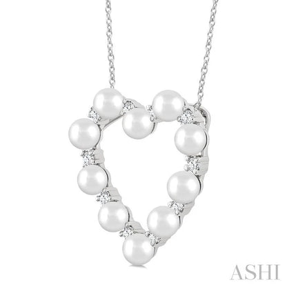 Heart Shape Pearl & Diamond Pendant