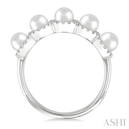 Pearl & Halo Diamond Ring