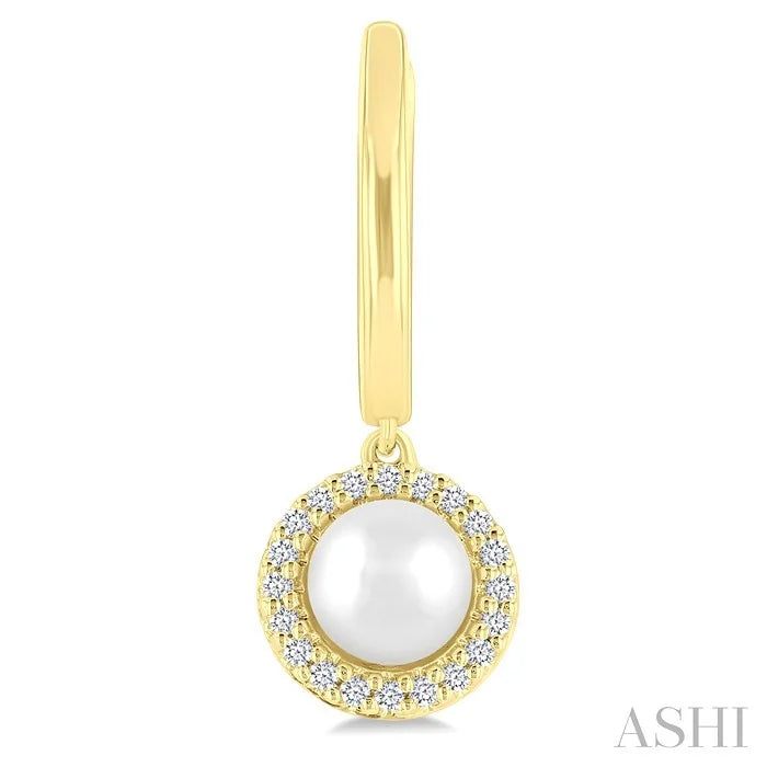 Pearl & Petite Halo Diamond Huggie Fashion Earrings