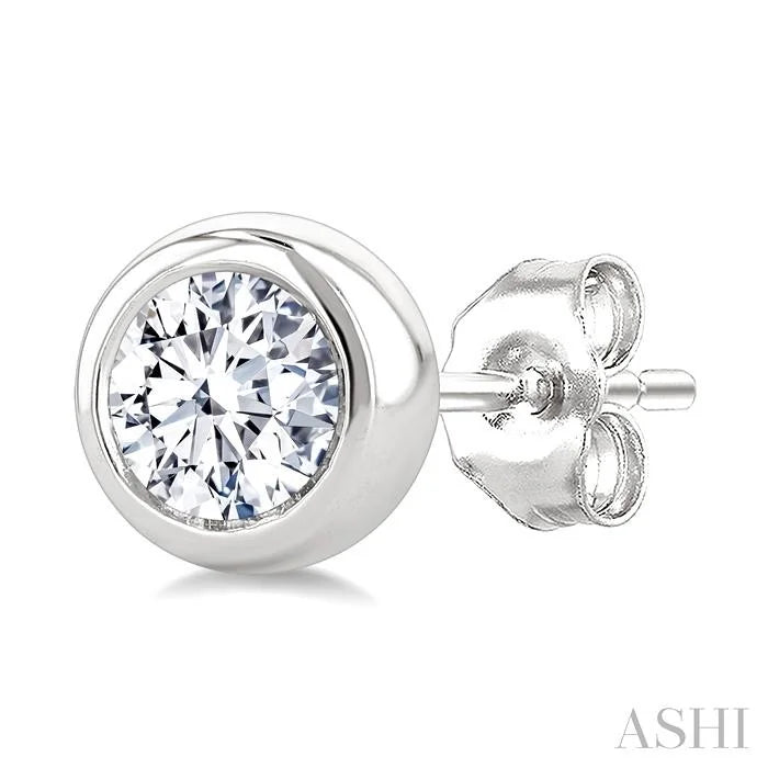 Round Shape Bezel Set Diamond Stud Earrings
