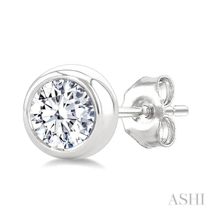 Round Shape Bezel Set Diamond Stud Earrings