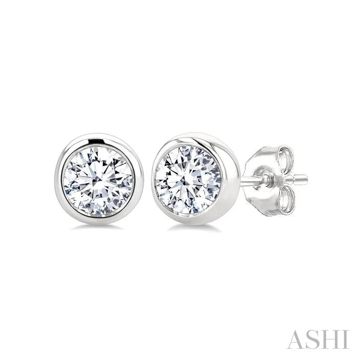 Round Shape Bezel Set Diamond Stud Earrings