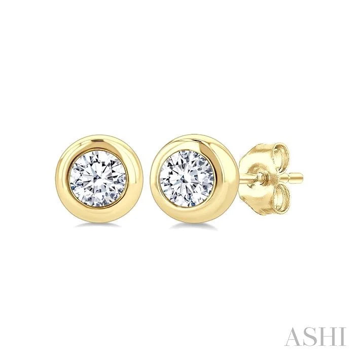 Round Shape Bezel Set Diamond Stud Earrings