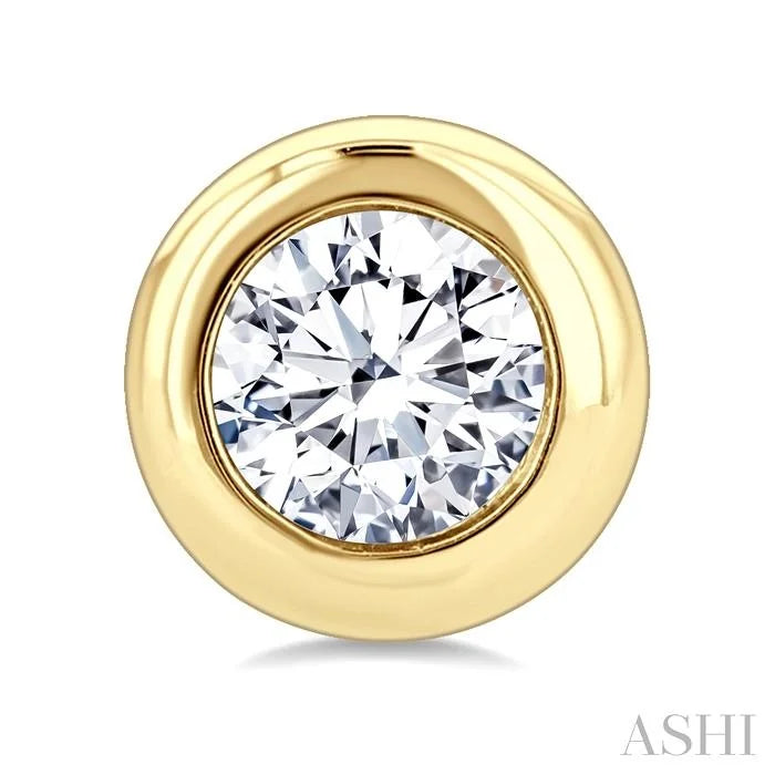 Round Shape Bezel Set Diamond Stud Earrings