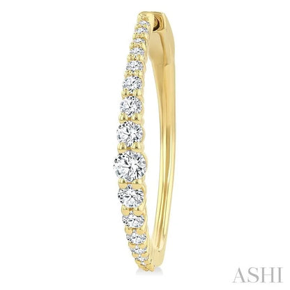 Graduated Riviera Diamond Hoop Earrings