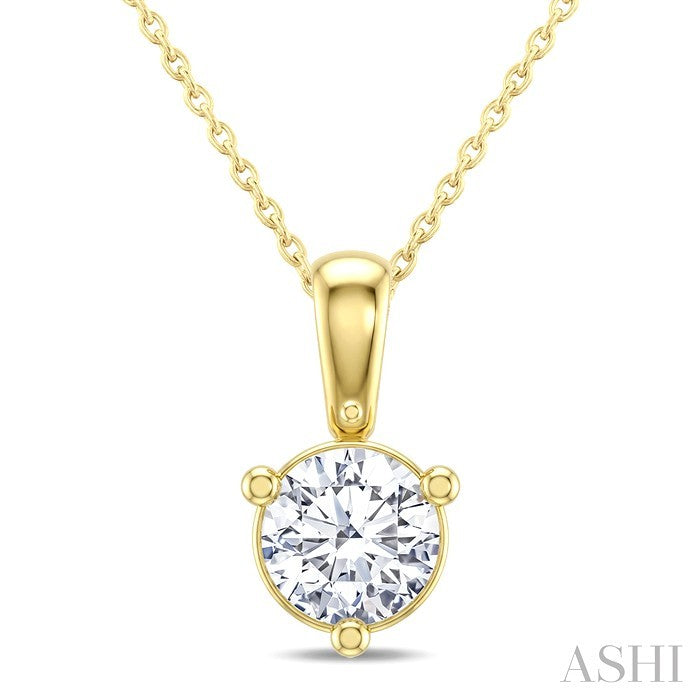 Round Shape Martini Diamond Solitaire Pendant