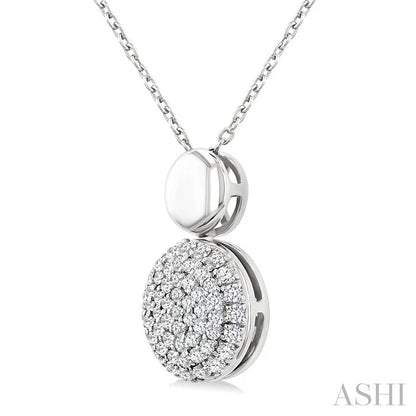 Pave-Set Round Shape Diamond Fashion Pendant