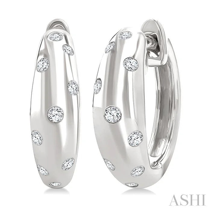 Mosaic Diamond Fashion Huggie Earrings