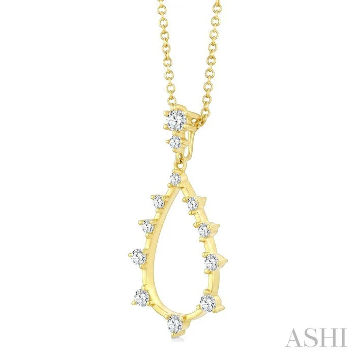 Drop Floating Diamond Fashion Pendant