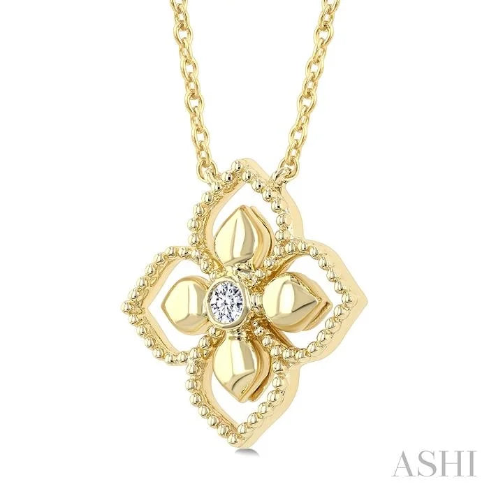 Blossom Medallion Diamond Fashion Pendant