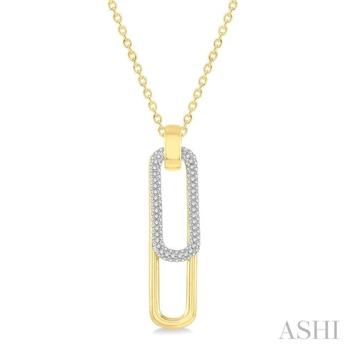 Paperclip Diamond Fashion Pendant
